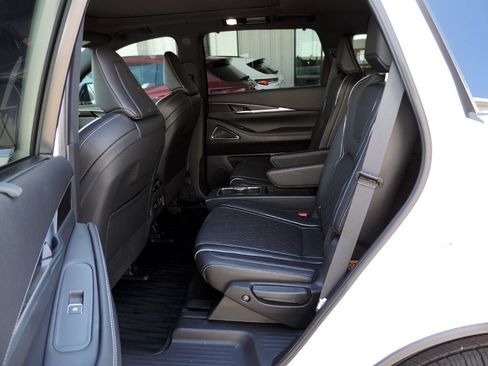 Used 2025 INFINITI QX60 Autograph w/ Cargo Package AWD/4WD image 15