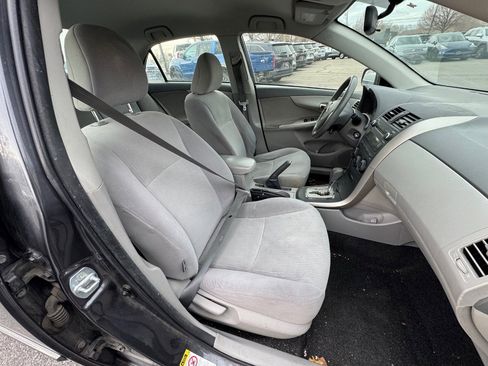 Used 2010 Toyota Corolla LE image 10