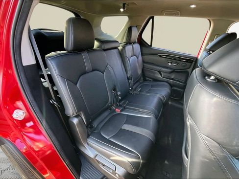 Used 2024 Honda Pilot EX-L image 19