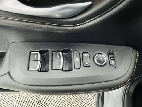 Used 2024 Honda HR-V Sport image 7
