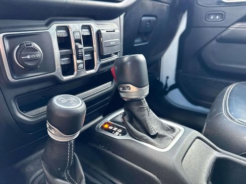 Used 2021 Jeep Wrangler Unlimited Sahara w/ Cold Weather Group image 22