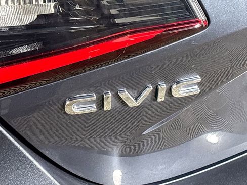 Certified 2024 Honda Civic EX-L image 25