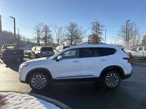 Used 2023 Hyundai Santa Fe Limited image 9