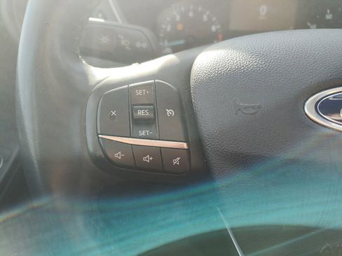 Used 2021 Ford Escape SE w/ SE Sport Appearance Package image 20