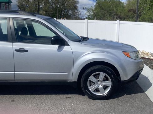 Used 2011 Subaru Forester 2.5X w/ Alloy Wheel Value Pkg AWD/4WD image 8