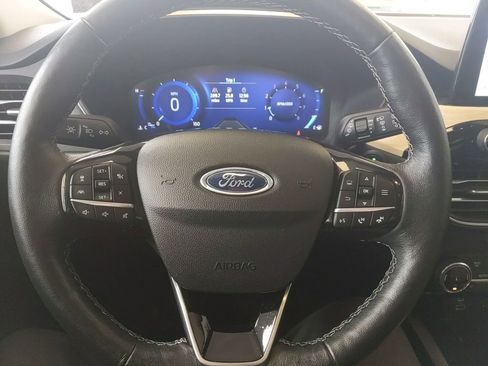 Certified 2022 Ford Escape Titanium w/ Titanium Elite Package AWD/4WD image 16