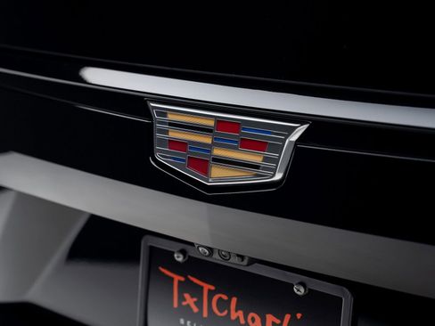 Used 2024 Cadillac Escalade Sport Platinum w/ LPO, Floor Liner Package image 28