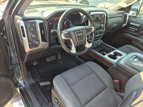 Used 2018 GMC Sierra 1500 SLE w/ SLE Fleet Preferred Package AWD/4WD image 14