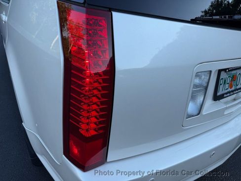 Used 2006 Cadillac SRX w/ Drivers Level One Package image 31