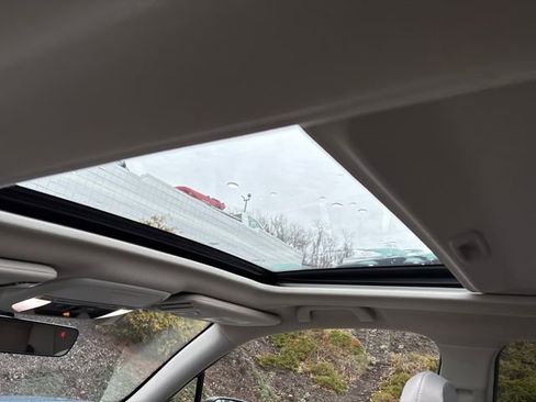 Used 2020 Subaru Forester Premium image 12