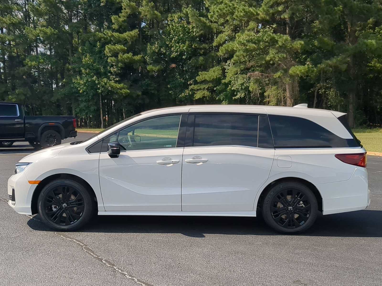 New 2026 Honda Odyssey Sport-L image 5
