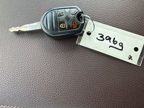 Used 2013 Ford F150 Platinum AWD/4WD image 19