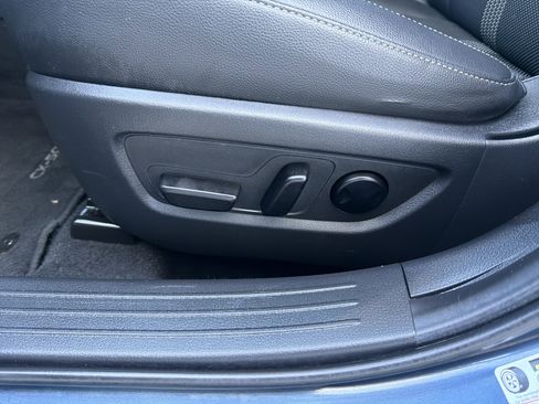 Used 2023 MAZDA CX-50 2.5 S w/ Preferred Plus Pkg image 22