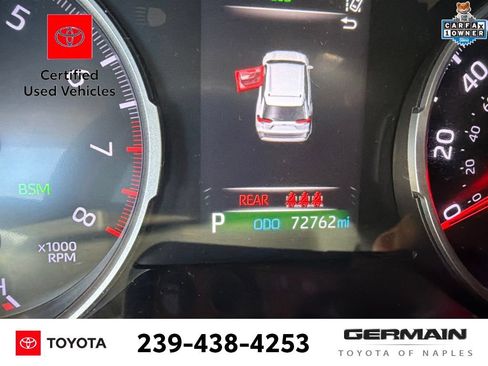 Used 2021 Toyota RAV4 XLE w/ Convenience Package FWD image 14