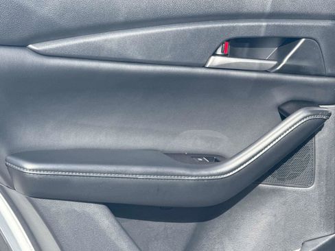 Certified 2025 MAZDA CX-30 AWD 2.5 S w/ Select Sport Pkg image 11