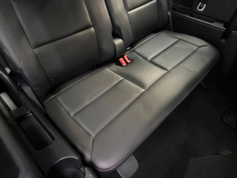 Used 2025 Ford Explorer ST-Line w/ Premium Package AWD/4WD image 42