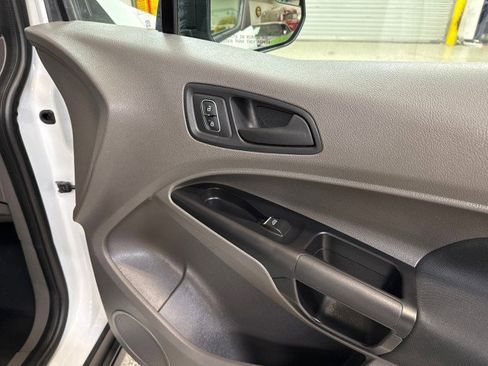 Used 2021 Ford Transit Connect XL image 42