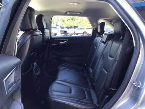 Used 2021 Ford Edge Titanium AWD/4WD image 33