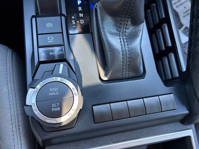 Used 2024 Toyota Tacoma SR5 AWD/4WD image 19