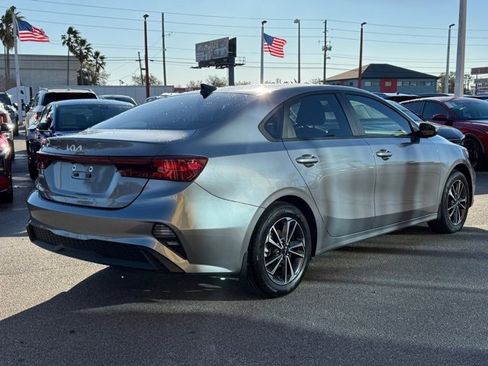 Certified 2024 Kia Forte LXS image 4