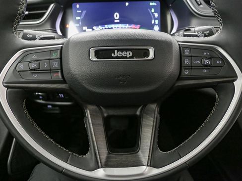 Used 2024 Jeep Grand Cherokee Limited 4xe AWD/4WD image 37