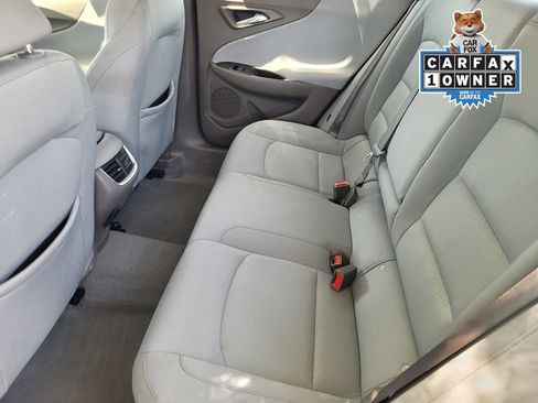 Used 2022 Chevrolet Malibu LT FWD image 10