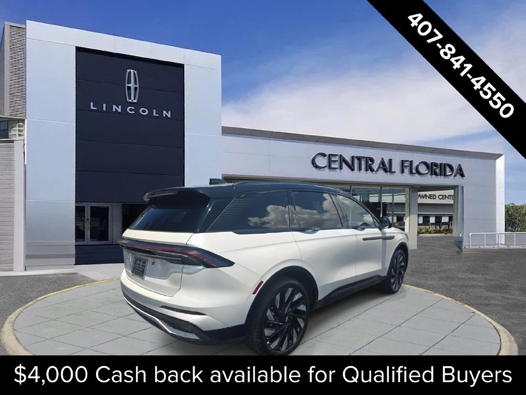 New 2026 Lincoln Nautilus Reserve AWD/4WD image 2