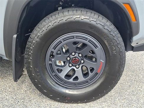 New 2026 Nissan Frontier PRO-4X w/ Pro-4x Convenience Package image 8