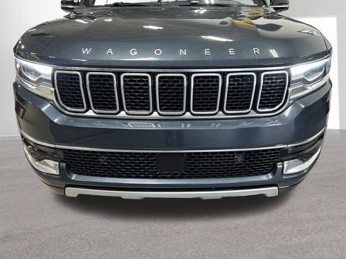 Used 2024 Jeep Wagoneer Series II AWD/4WD image 31