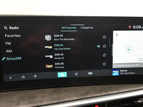 Certified 2025 Kia Sorento SX AWD/4WD image 18