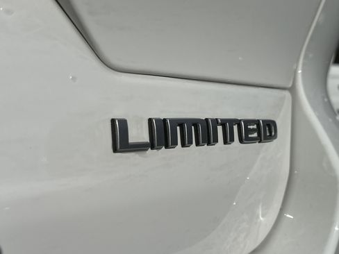 New 2026 Jeep Grand Cherokee Limited AWD/4WD image 34