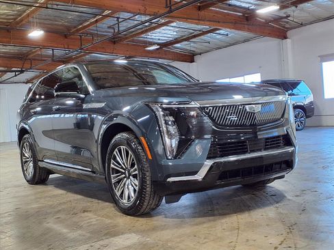 New 2026 Cadillac Escalade IQ Luxury 1 image 3