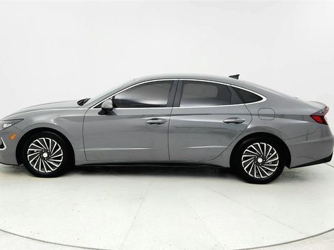 Used 2022 Hyundai Sonata SEL FWD image 2