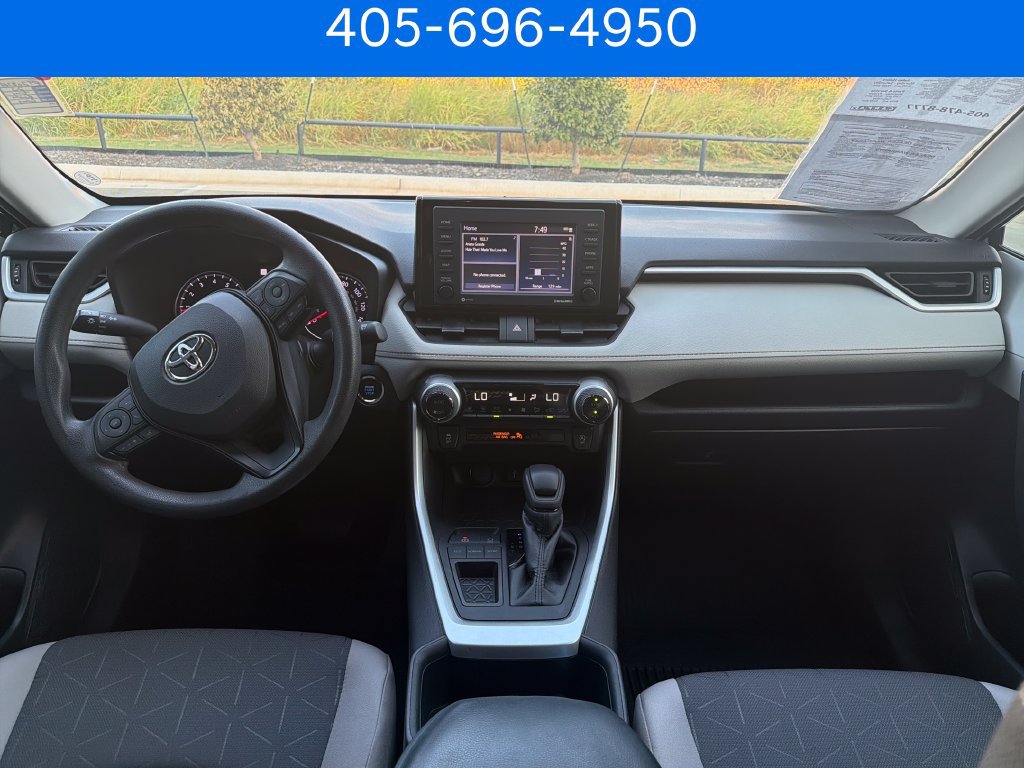 Used 2022 Toyota RAV4 XLE FWD image 19