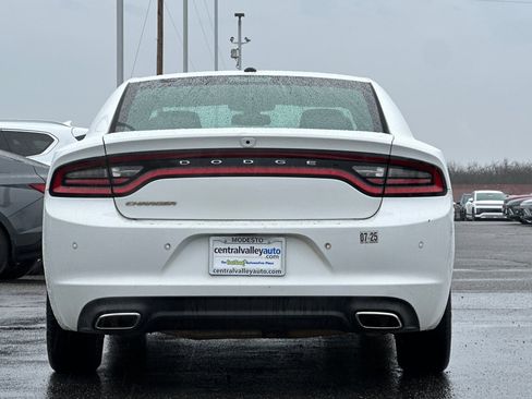 Certified 2022 Dodge Charger SXT w/ Leather Interior Group image 5