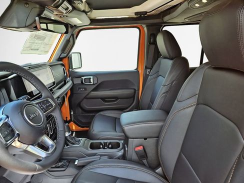 New 2025 Jeep Wrangler Sahara image 31