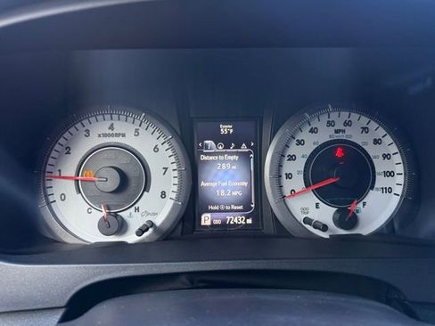 Used 2015 Toyota Sienna SE w/ SE Preferred Package image 10