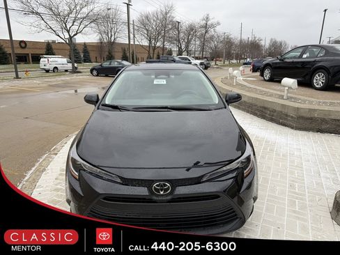 New 2026 Toyota Corolla LE image 4