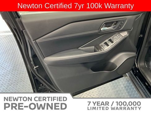 Used 2025 Nissan Rogue SL w/ SL Premium Package AWD/4WD image 50