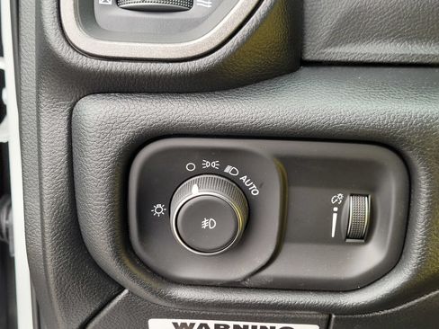 New 2026 RAM 5500 Tradesman w/ Chrome Appearance Group AWD/4WD image 20