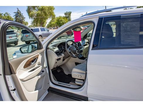 Used 2020 GMC Terrain Denali w/ Denali Premium Package AWD/4WD image 25