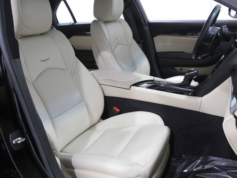 Used 2019 Cadillac CTS Luxury image 17