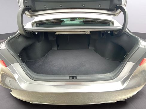 Used 2021 Toyota Camry XSE image 26