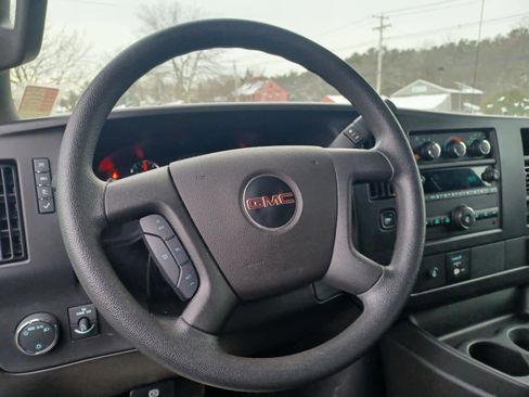 Used 2024 GMC Savana 2500 w/ Driver Convenience Package image 9