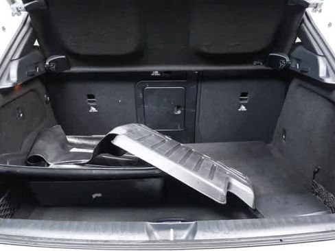 Used 2018 Mercedes-Benz GLA 250 4MATIC image 26