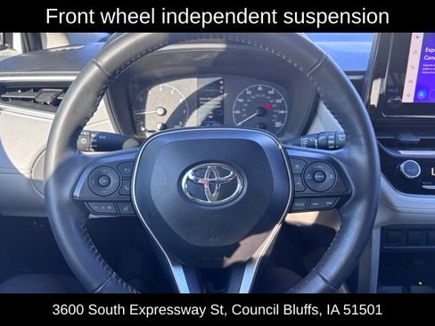 Used 2024 Toyota Corolla Cross LE FWD image 20