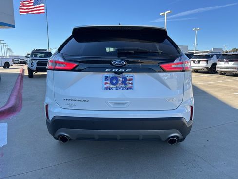 Used 2024 Ford Edge Titanium image 6
