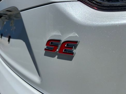 Used 2025 Toyota Corolla SE FWD image 35