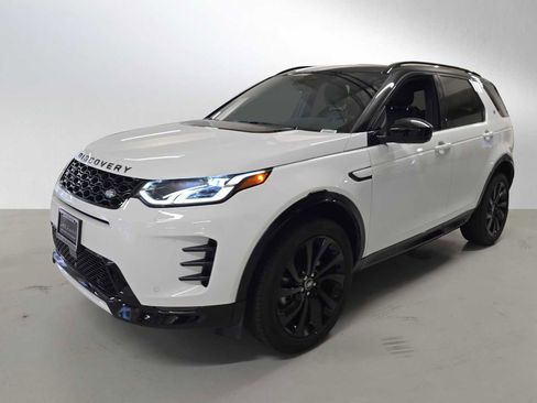 Certified 2024 Land Rover Discovery Sport Dynamic SE image 1