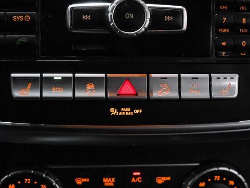 Used 2015 Mercedes-Benz ML 250 BlueTEC 4MATIC image 23